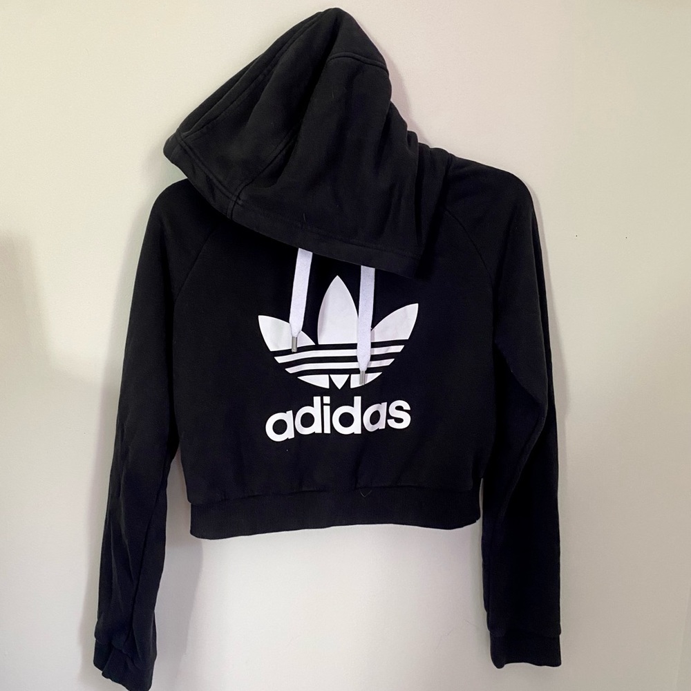 Adidas Cropped 🖤 Hoodie